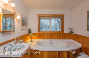 Building Photo - 3 br, 2 bath House - 243 Bay Avenue