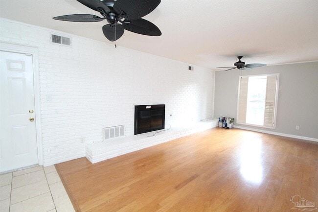 Building Photo - 4206 Lynn Ora Dr