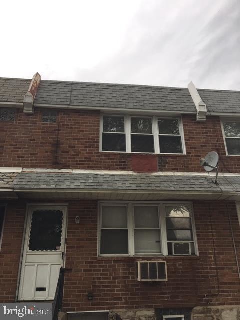 Foto principal - 6402 Charles St