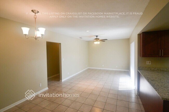 Foto del edificio - 1100 SW 70th Terrace