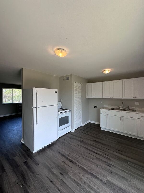 Foto del edificio - 781 Kingsford Rd