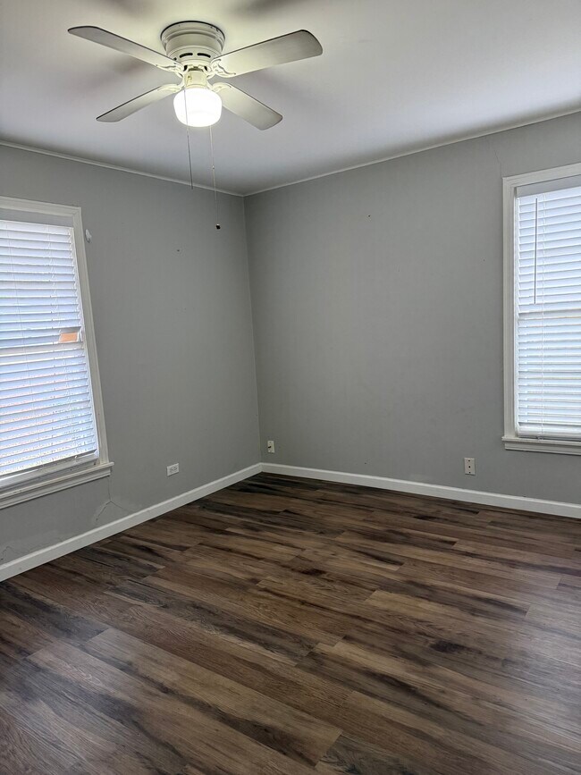 Foto del edificio - 609 Victoria St