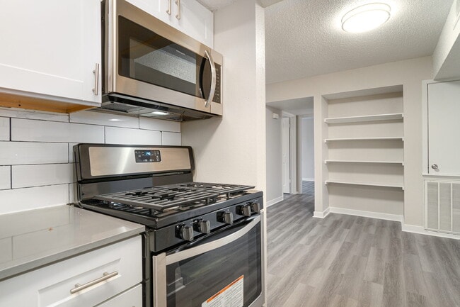 Building Photo - The Courtmoor on Cameron