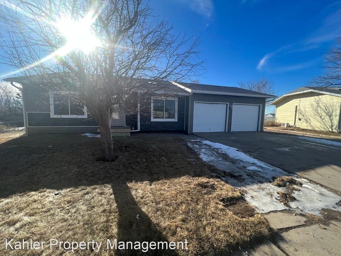 5513 N Pitch Ct, Rapid City, SD 57703 House Rental in Rapid City, SD