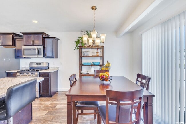 Building Photo - 3 br, 2 bath Townhome - 5178 West Koppers ...