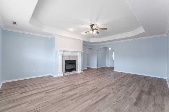 Foto del edificio - Cozy 3 Bedroom, 2 Bathroom Home with Firep...