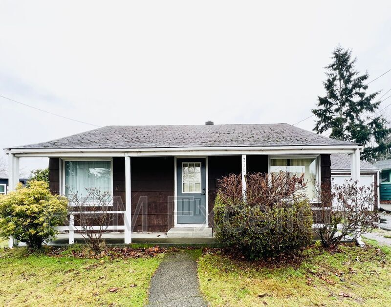 310 M St NE, Auburn, WA 98002 House Rental in Auburn, WA