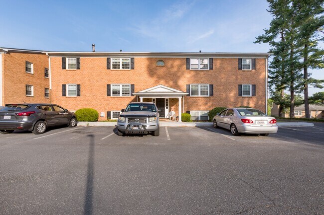 Foto del edificio - Summercrest Apartments