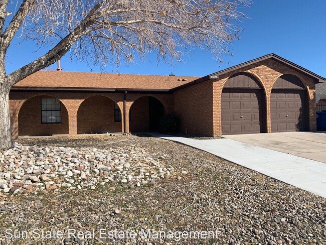 Building Photo - 3 br, 2 bath House - 8620 Liberty Dr NE