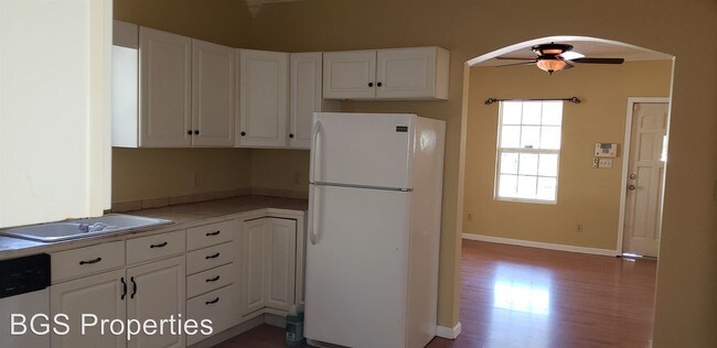 Building Photo - 3 br, 2 bath House - 117 Dixie Ave