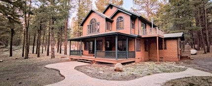 Building Photo - 438 Laramy Ln