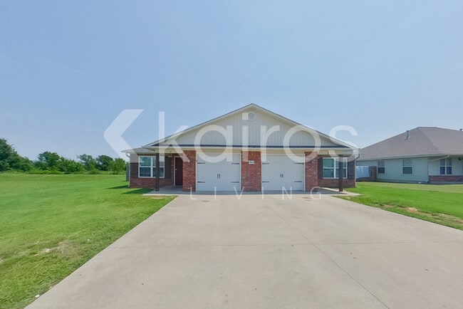Photo - 3909 Thomas St Townhome