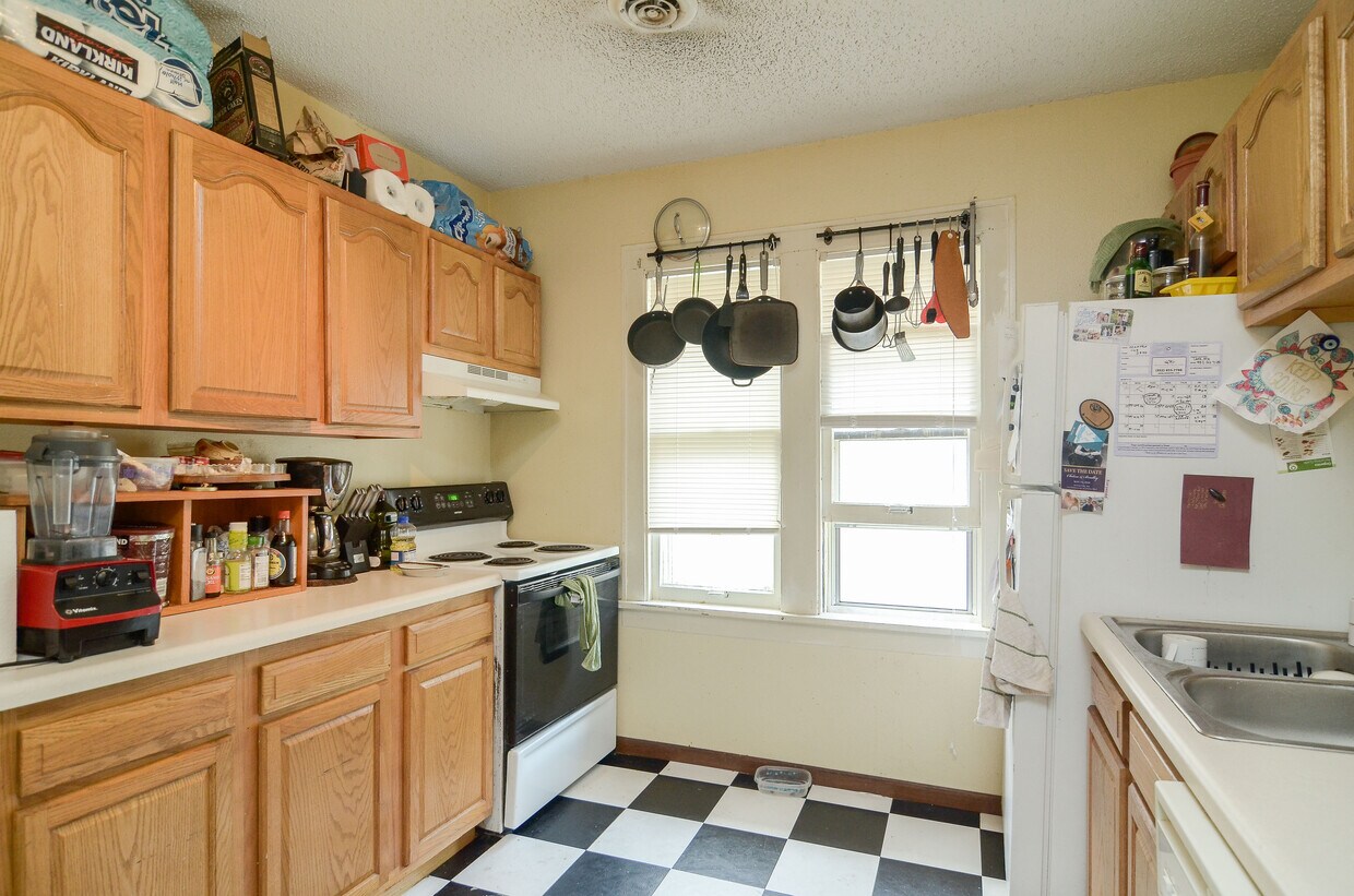 2306 Glenwood Ave, Minneapolis, MN 55405 Apartments in Minneapolis