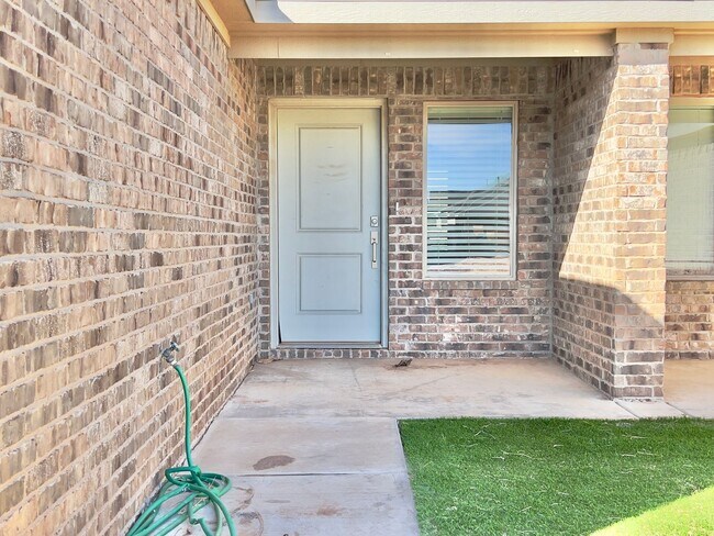 Foto del edificio - Beautiful 3-Bedroom Home Near Texas Tech