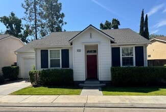 Building Photo - 3711 W Pomegranate Ln