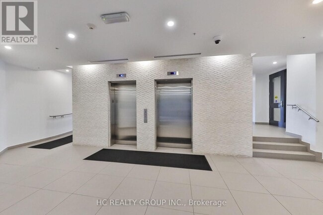 Building Photo - 457 Plains Rd E