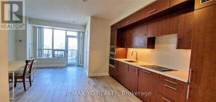 Building Photo - 2-3102 Anndale Dr