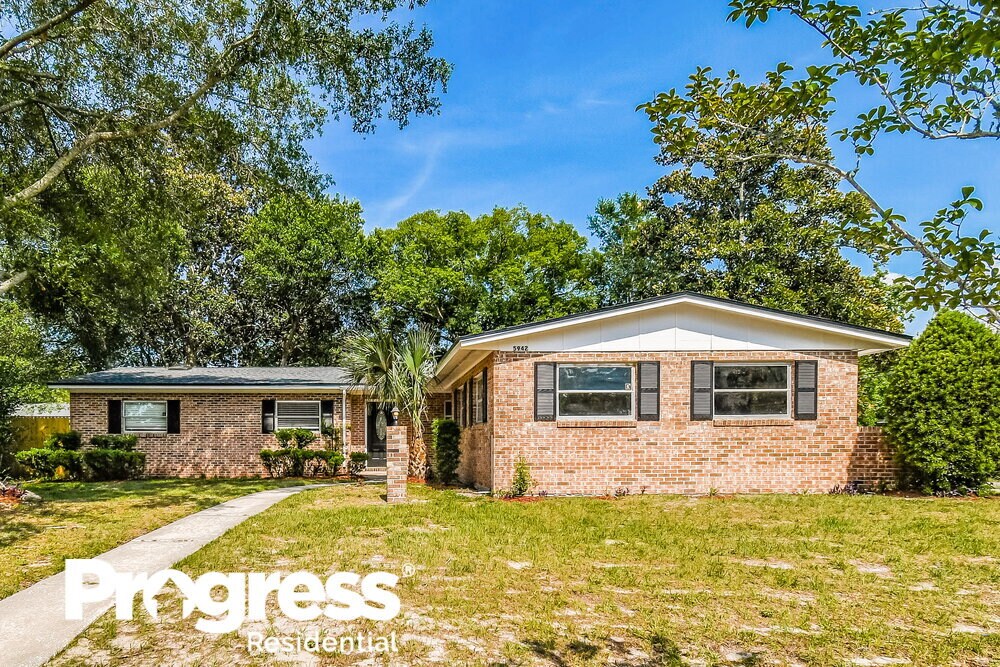 5942 Jaguar Dr W, Jacksonville, FL 32244 House Rental in Jacksonville