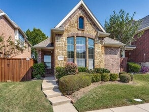Building Photo - 2113 Broadstone Dr