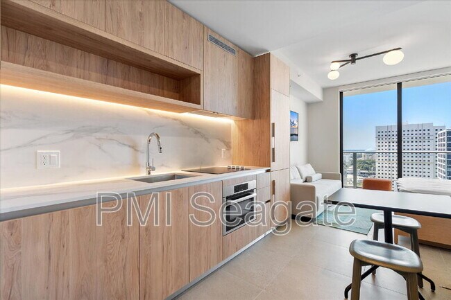 Foto del edificio - 11 NE 6th St