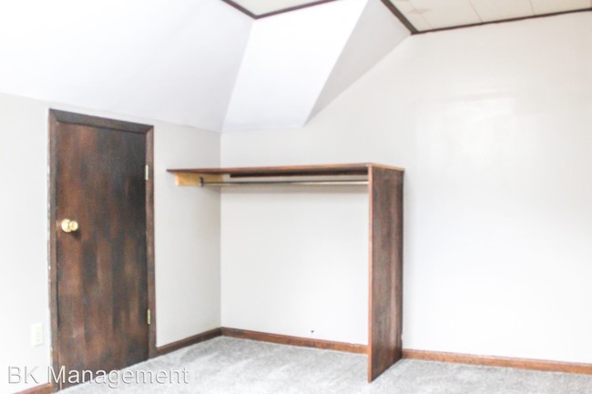 Building Photo - 165 Littleton St