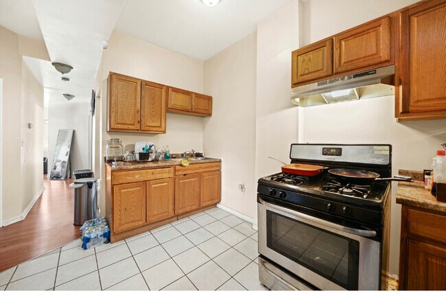 Building Photo - 4500 W Congress Pky