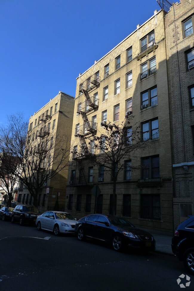 2695 Briggs Avenue Rentals Bronx, NY