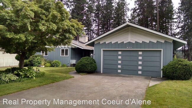 Building Photo - 2 br, 1.5 bath House - 201 W Vista Dr.