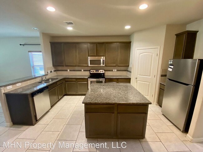 Building Photo - 4 br, 2.5 bath House - 6630 Prescott Dam