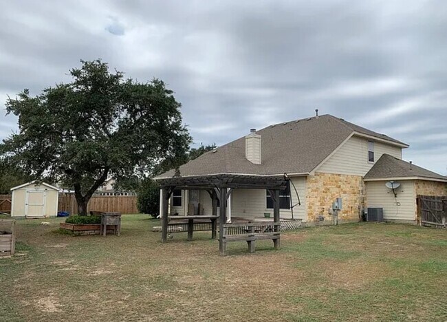 Foto del edificio - 15114 Wing Heart