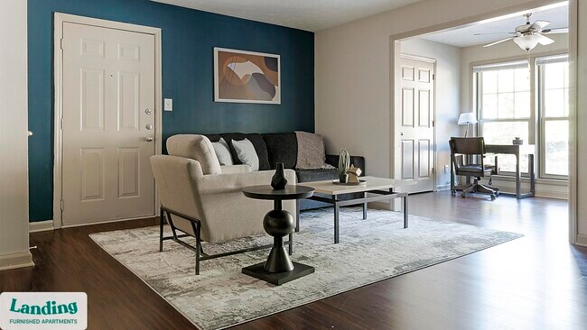 Foto del edificio - 100 Calibre Creek Pkwy