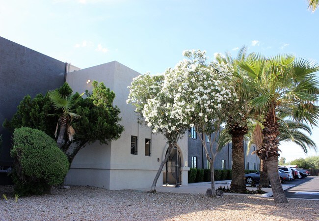 Foto del edificio - Wasko Modern Apartments