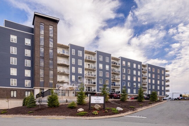 Building Photo - The Ashton Apartments