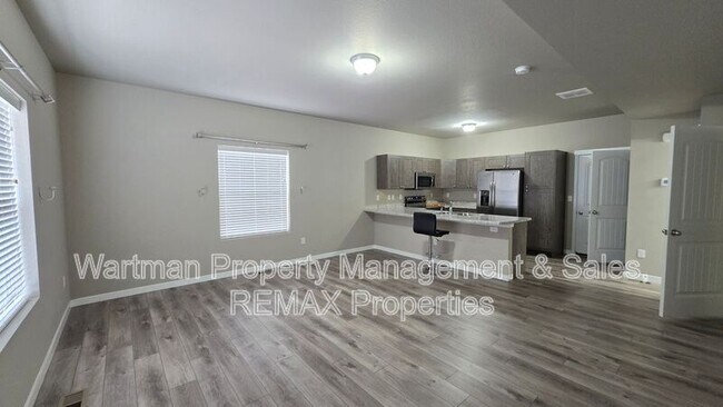 Foto del edificio - 4628 Wharf Point