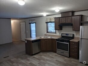 Building Photo - 2701 Huizenga St