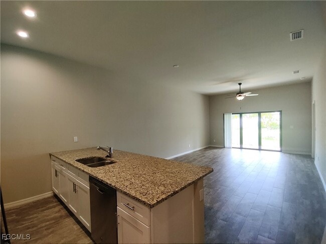 Building Photo - 2017 Chiquita Blvd S