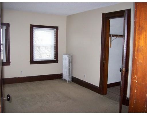 Building Photo - 655 White St