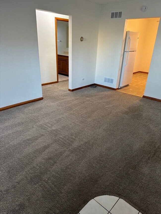 Foto del edificio - 207 N Lord Ave