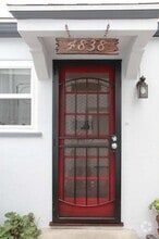 Building Photo - 4840-4840 Muir Ave