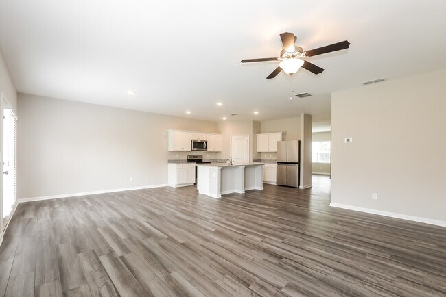Foto del edificio - 4034 Kendrick Cir