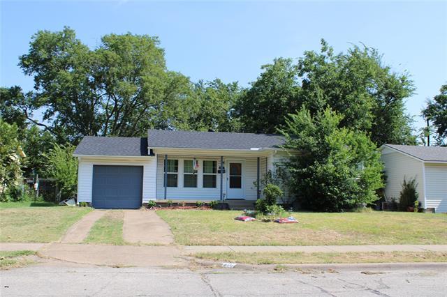 Building Photo - 2207 Cunningham St
