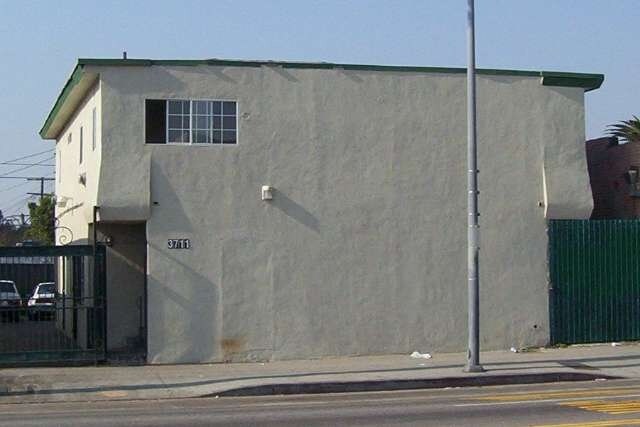 Primary Photo - 3711 S Western Ave
