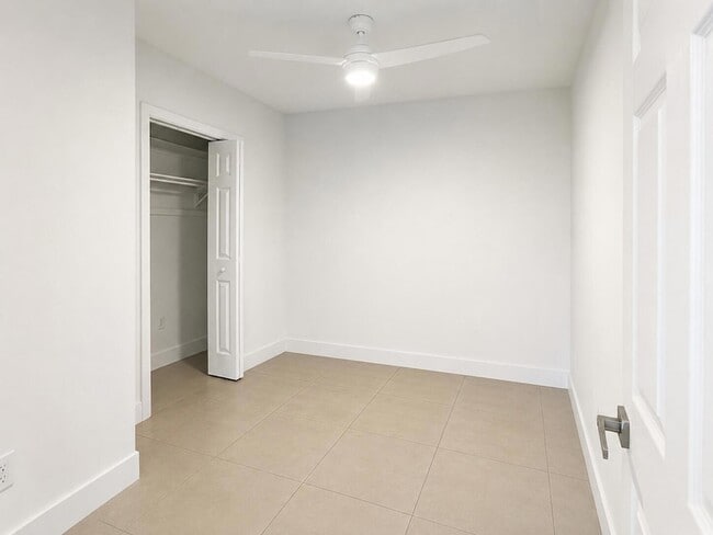 Foto del edificio - 2152 SW 72nd Ave