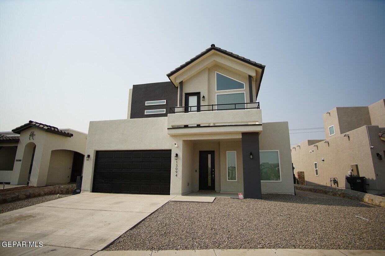 Primary Photo - 13094 Castleford Ln