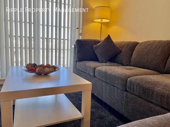 Photo du bâtiment - GREAT 2 BEDS/ 2 BATHS APARTMENT IN THE COM...