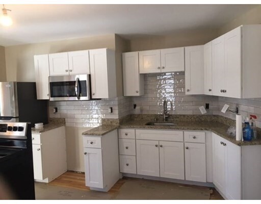Foto principal - 333 Oak Hill Rd