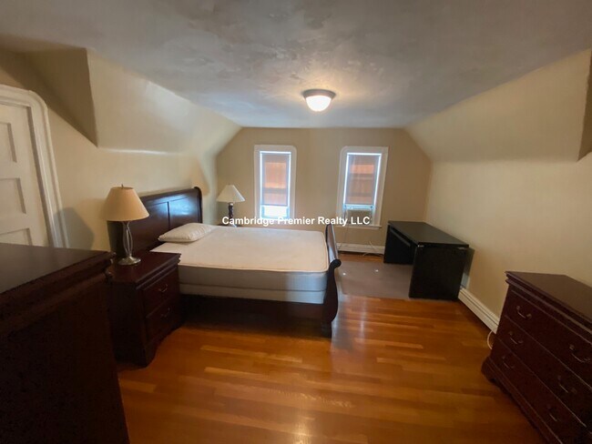 Building Photo - 50 Lowden Ave