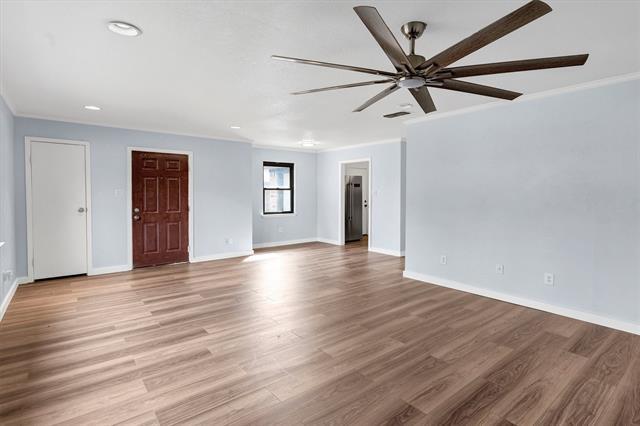 Building Photo - 907 W Bridge St