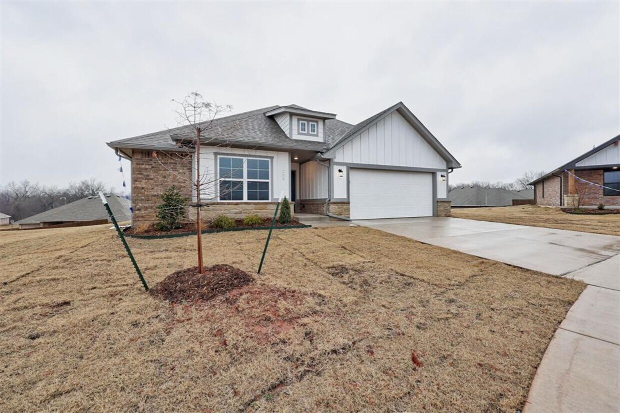 204 Juniper Cir, Noble, OK 73068 House Rental in Noble, OK
