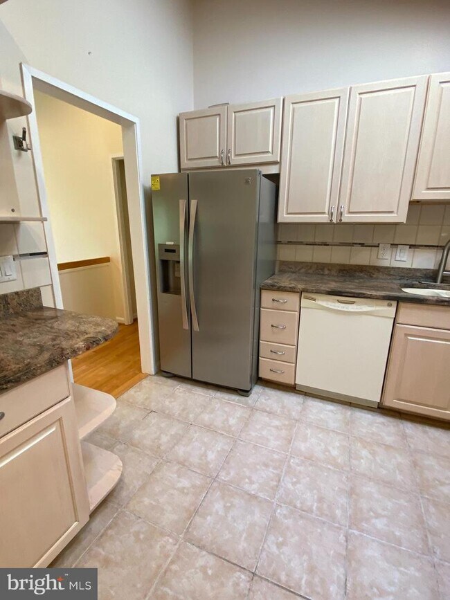 Building Photo - 3 Scandia Way